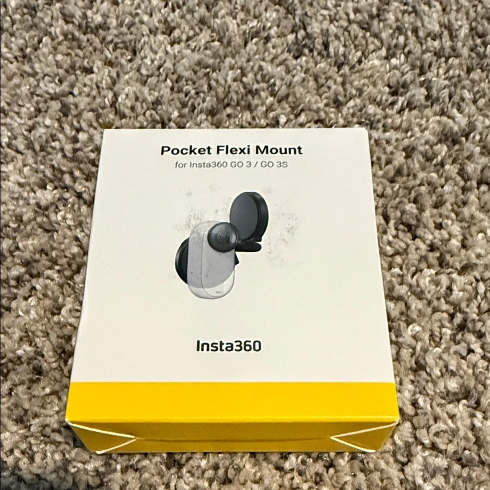 *NEW* Insta360 GO 3S 128GB Digital Camera w/ *NEW* Accessories